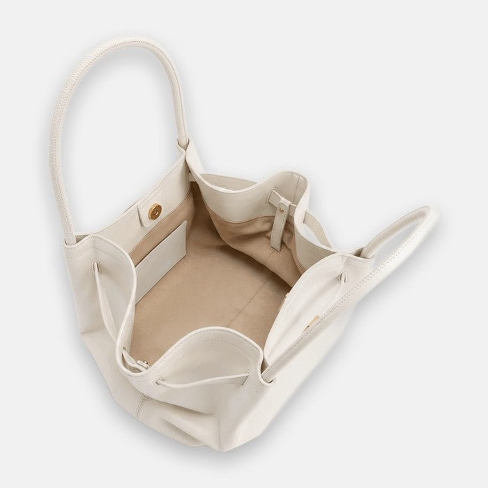 Hana Tote Bag